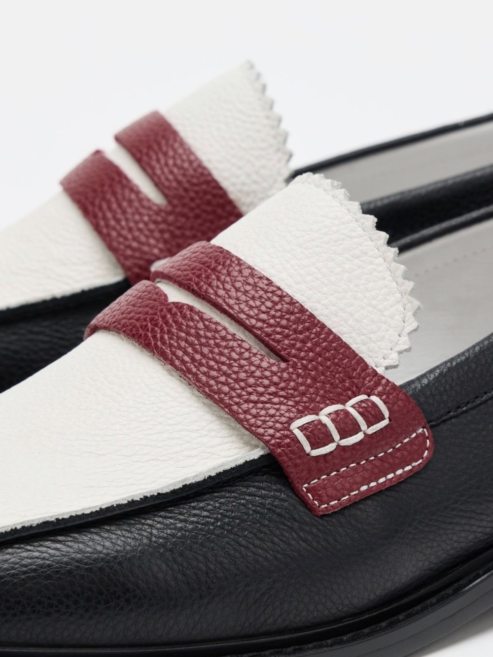 Marc Nolan Men’s Black, White & Burgundy Leather Penny Loafers - Picture 3 of 5